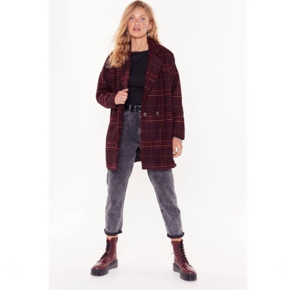 Nasty Gal Women’s “I want you so plaid” oversized coat